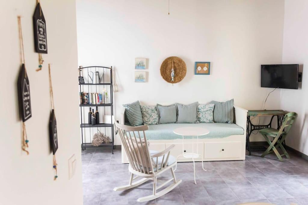 Aegli Apartments Deluxe Simi Zewnętrze zdjęcie