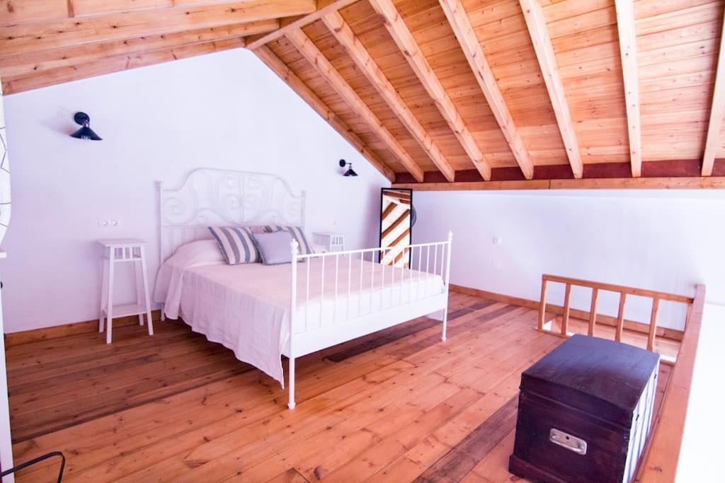 Aegli Apartments Deluxe Simi Zewnętrze zdjęcie