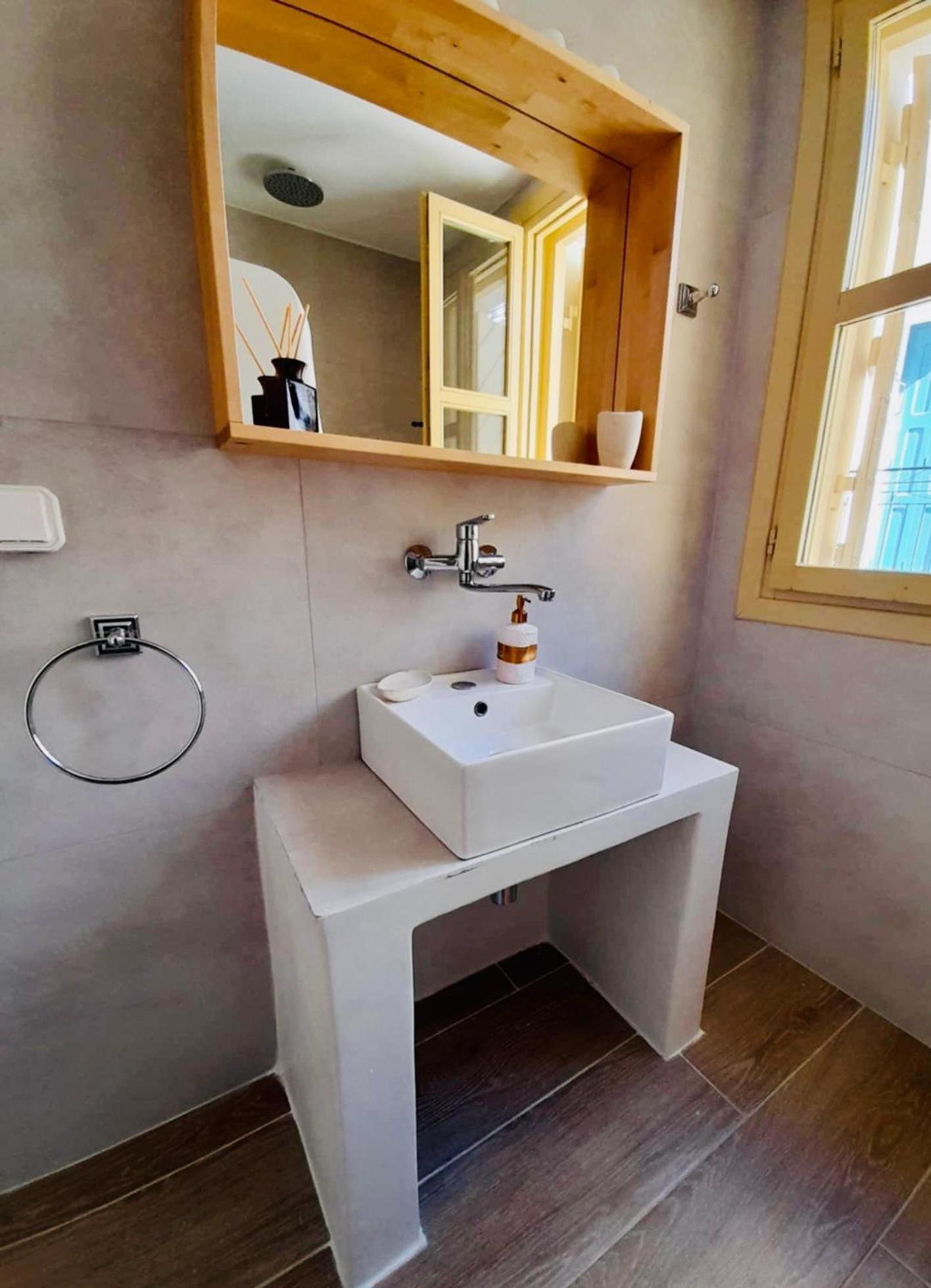 Aegli Apartments Deluxe Simi Zewnętrze zdjęcie